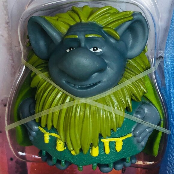 New in Box- Disney Princess Frozen II Elsa Doll w/Pabbie & Salamander Figures - Picture 8 of 15